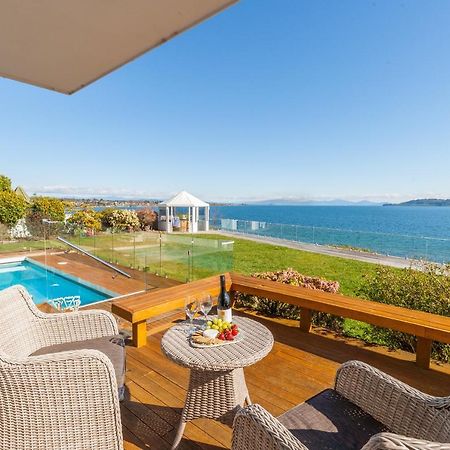 Spectacular Lakefront Home Taupo Dış mekan fotoğraf