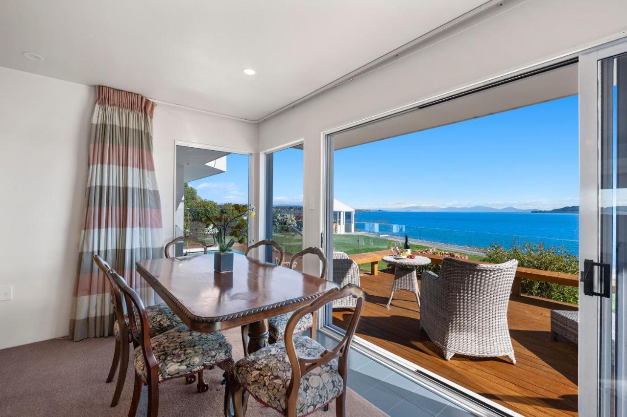 Spectacular Lakefront Home Taupo Dış mekan fotoğraf
