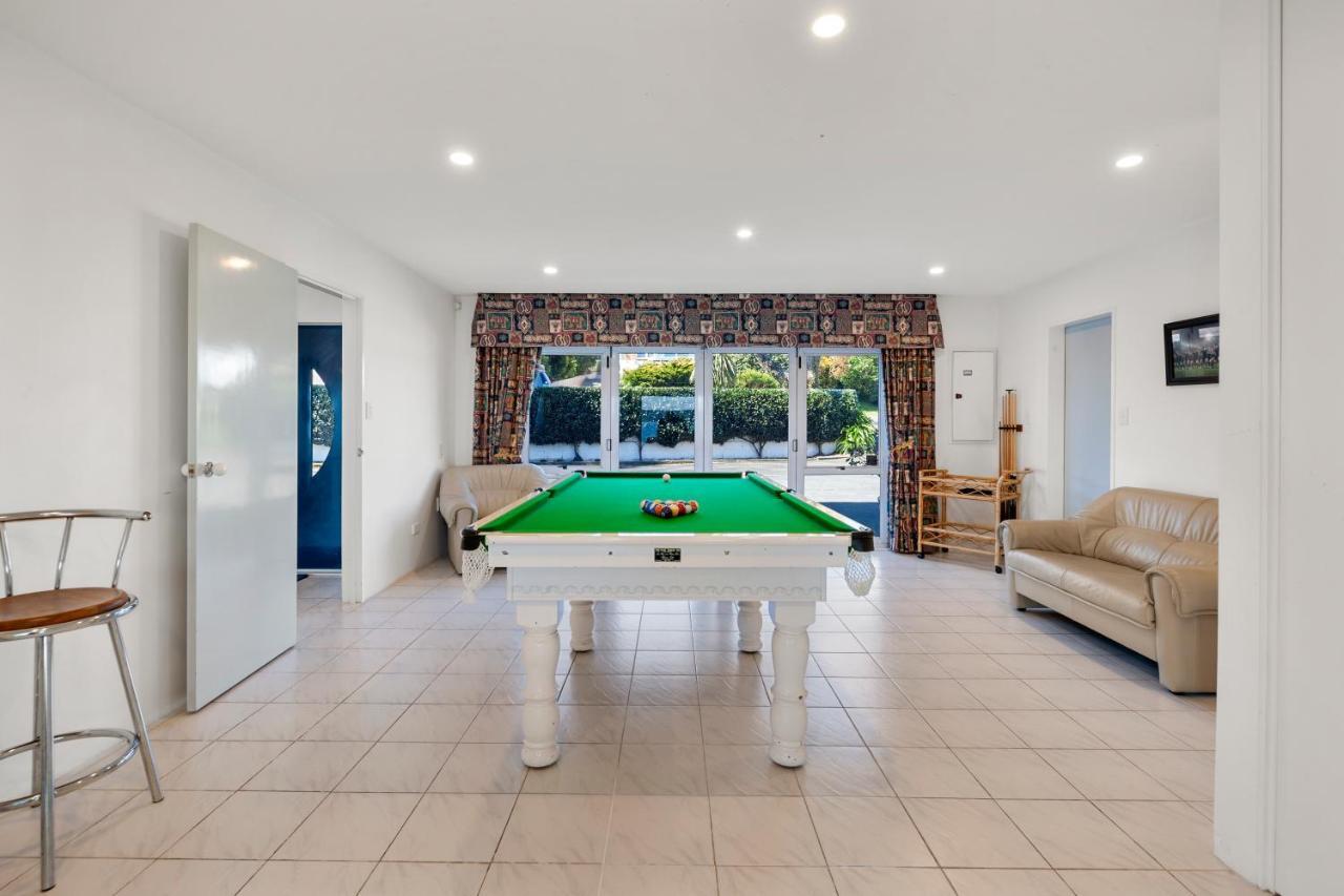 Spectacular Lakefront Home Taupo Dış mekan fotoğraf