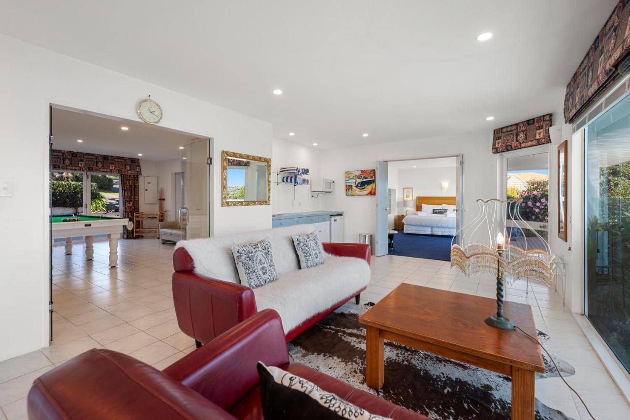 Spectacular Lakefront Home Taupo Dış mekan fotoğraf